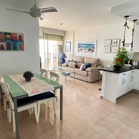 Apartamento Con Vistas Al Mar Primera Linea De Playa Del Postiguet Alicante Bagian luar foto